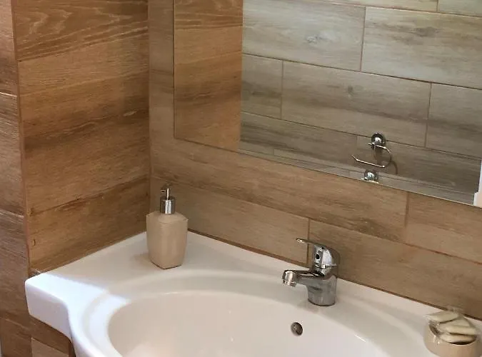 Lejlighed Petros & *